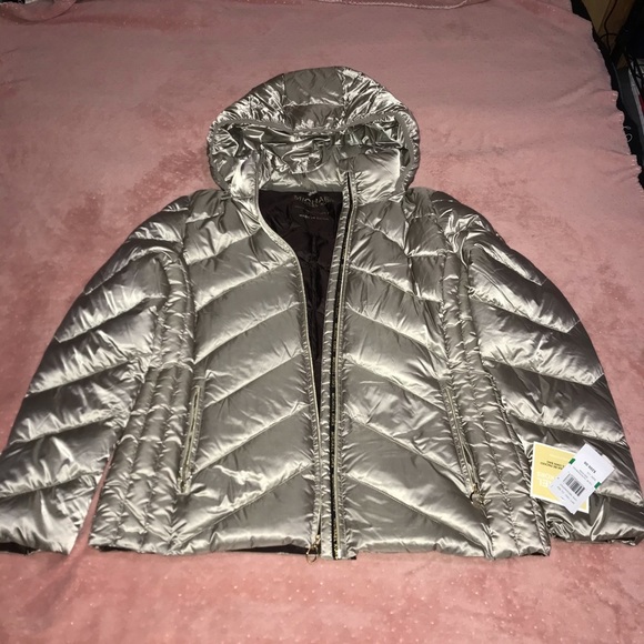 Michael Kors Jackets & Blazers - MK Puffy Jacket